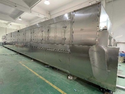 料盒水基全自動(dòng)噴淋清洗機(jī) 料盒水基全自動(dòng)噴淋清洗機(jī)