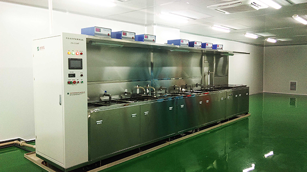 金泰瀛的玻璃面板清洗機定制價格怎么樣？